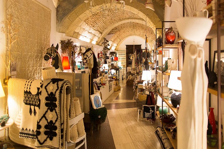 L’antica arte della tessitura rivive in Sardegna